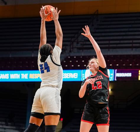 Class 4A girls basketball state semifinal: Hopkins pushes past Stillwater and into title game